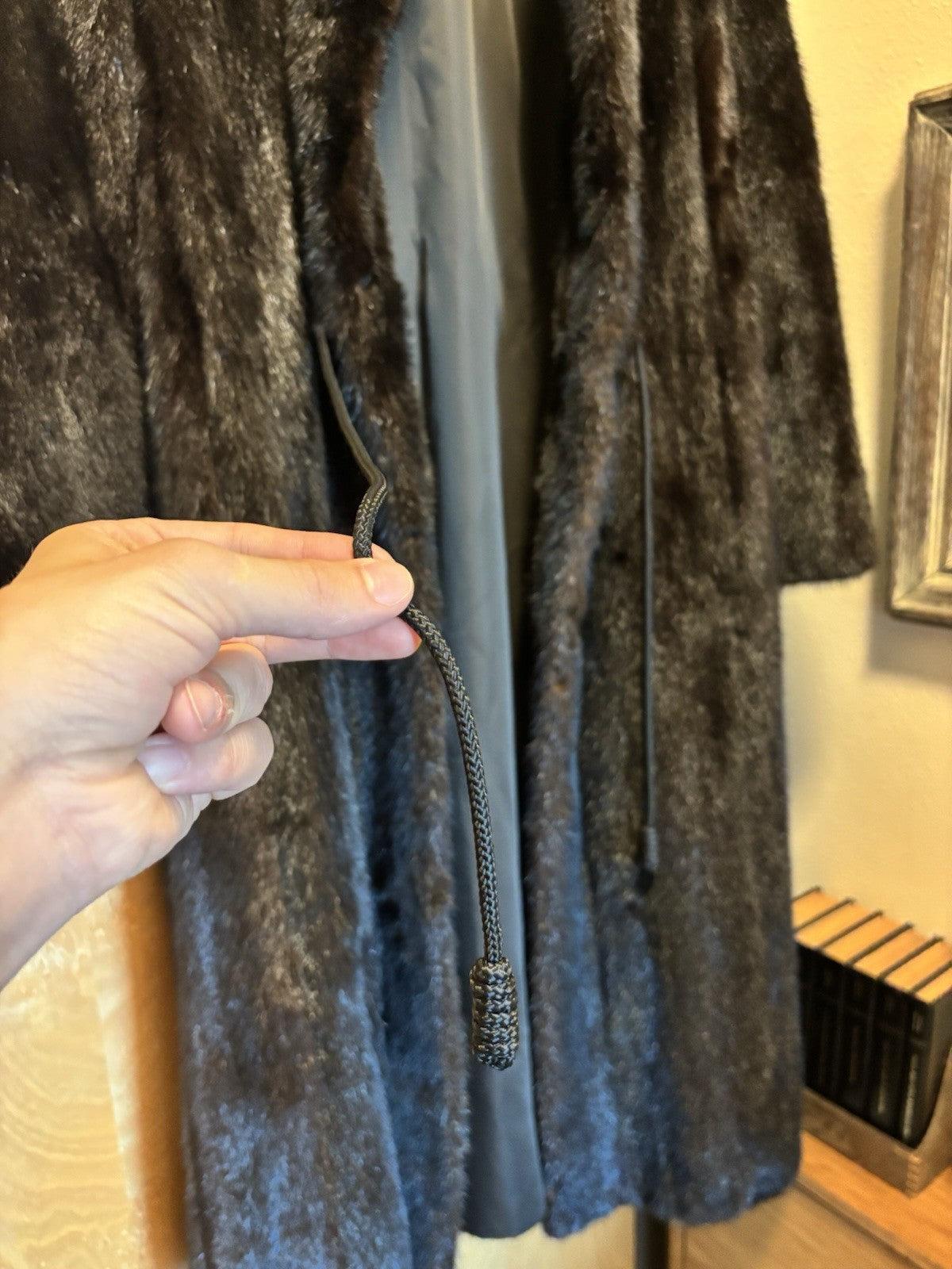 VINTAGE Mink Miller Brothers Baltimore Luxurious Long Brown Fur Coat Pockets (S)