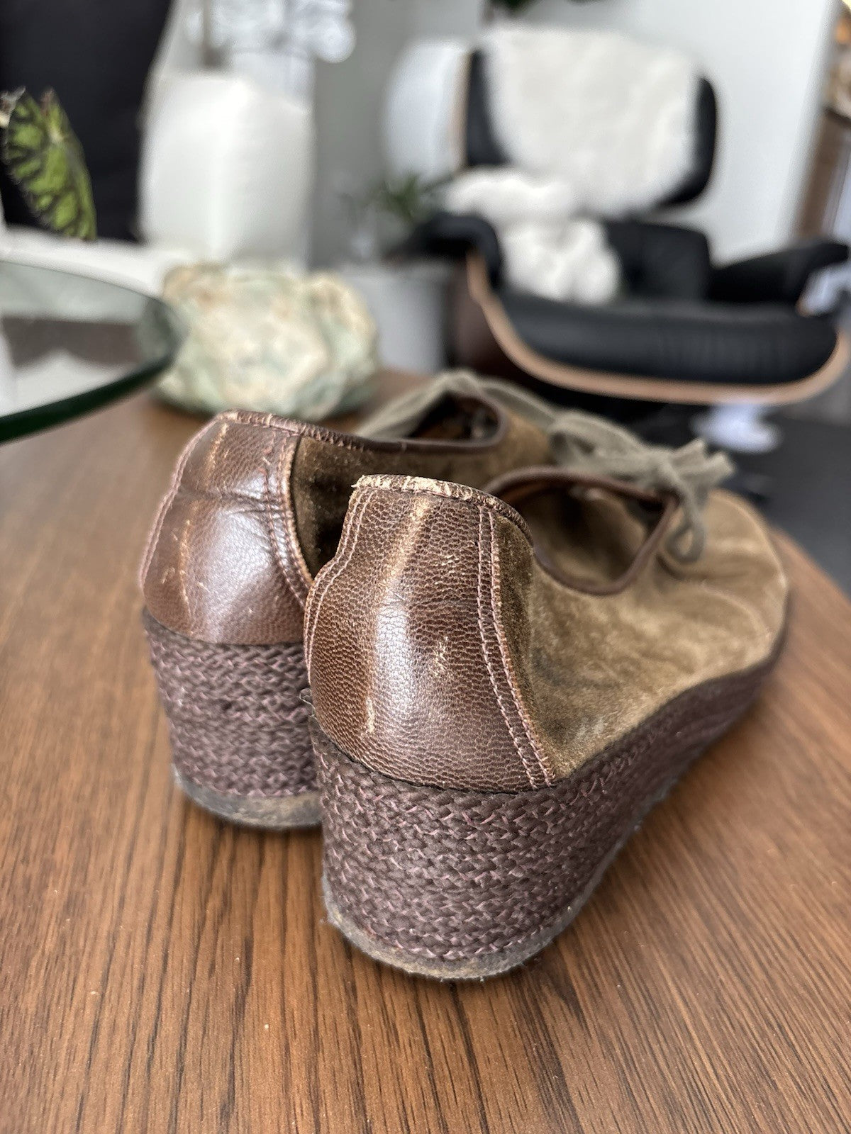 VINTAGE Tan Suede Espadrille Wedge Shoes Lace Up Moc Moccasin Toe Women’s Size 7