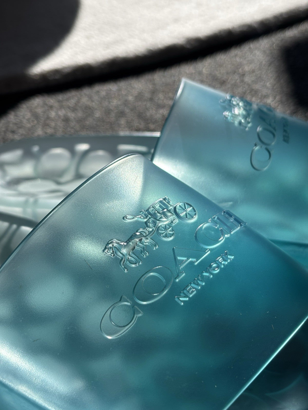 Designer COACH Ulyssa Clear Blue Rubber Jelly Slide Sandal Women Sz 7 (org $125)