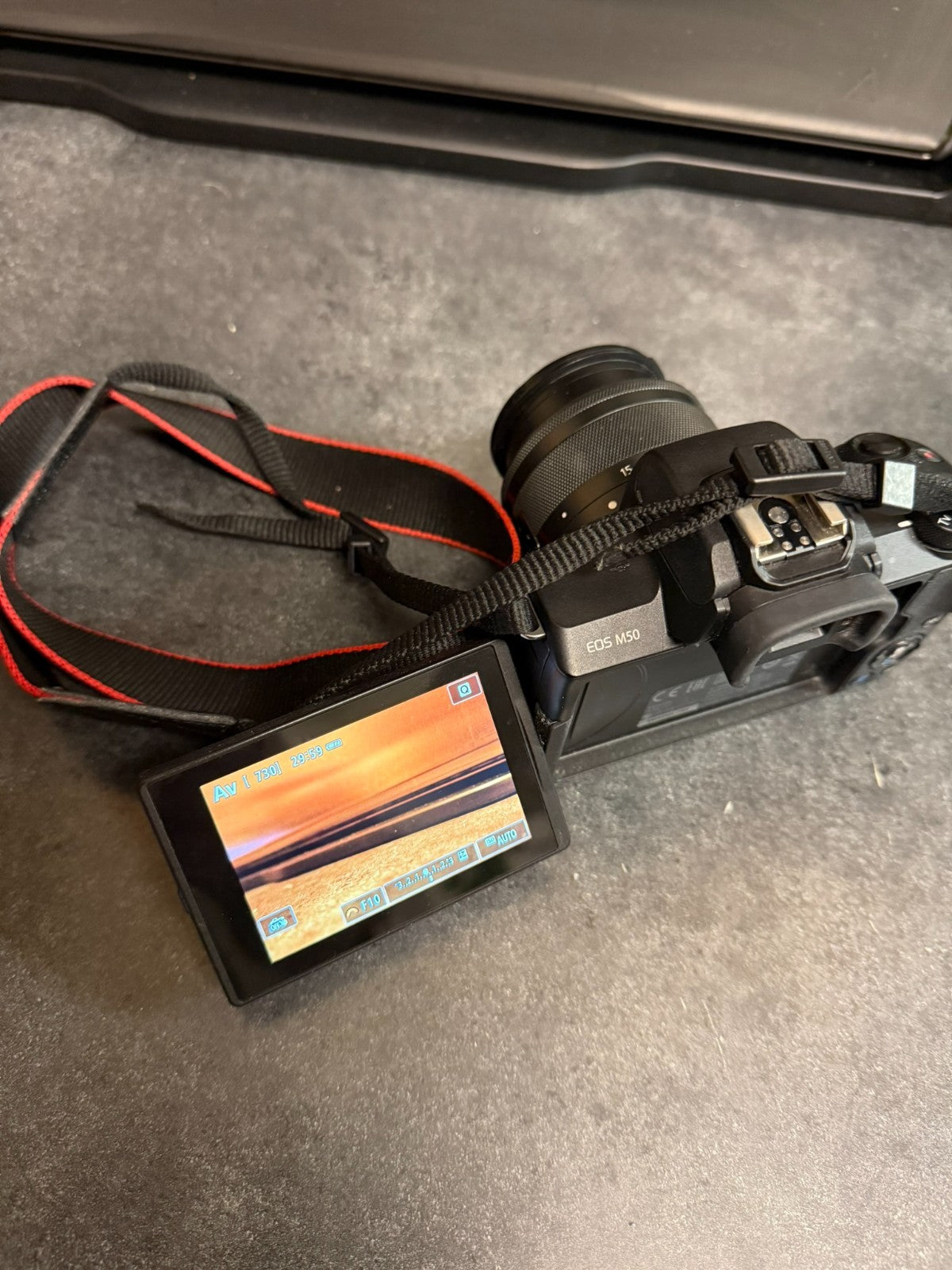 Canon EOS M50 Mirrorless Camera + 15–45mm Lens + Hard Case