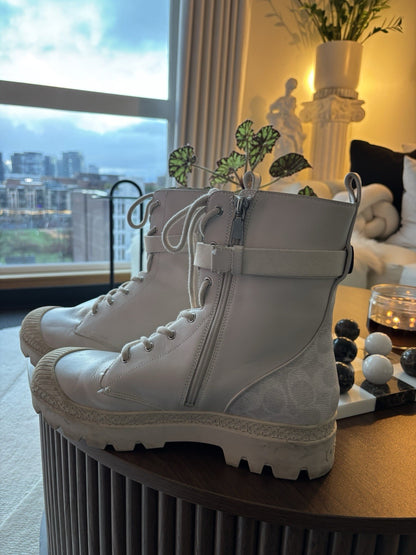 COACH Designer Tucker Leather Signature Boot Chalk White Men Size 10 (org $395)