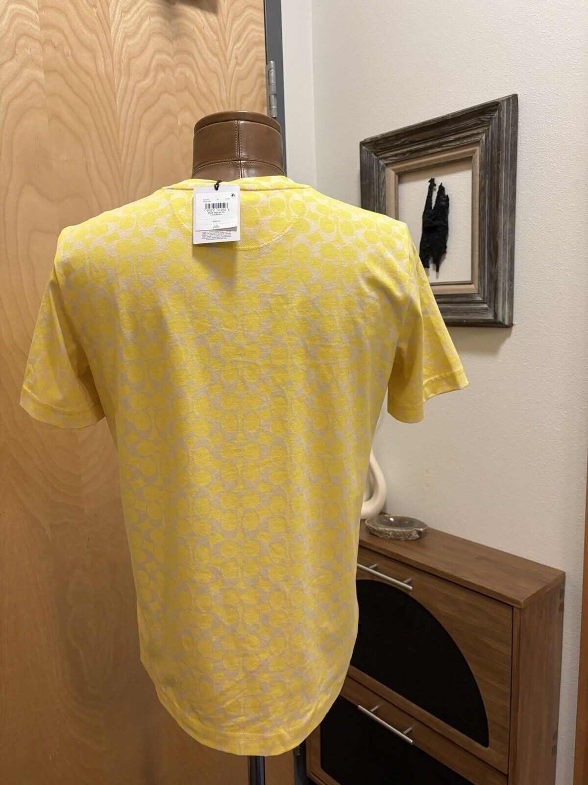 COACH Designer T Shirt Retro Fuzzy Graphic “Stay Messy” Yellow Size M (org $150)