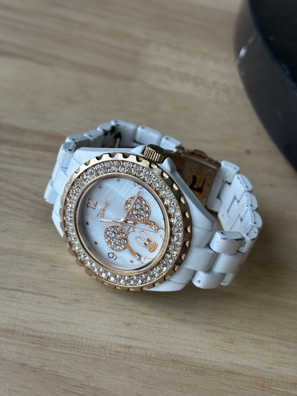 DISNEY Mickey Mouse Rose Gold Crystal White Link Watch Full Length Needs Battery