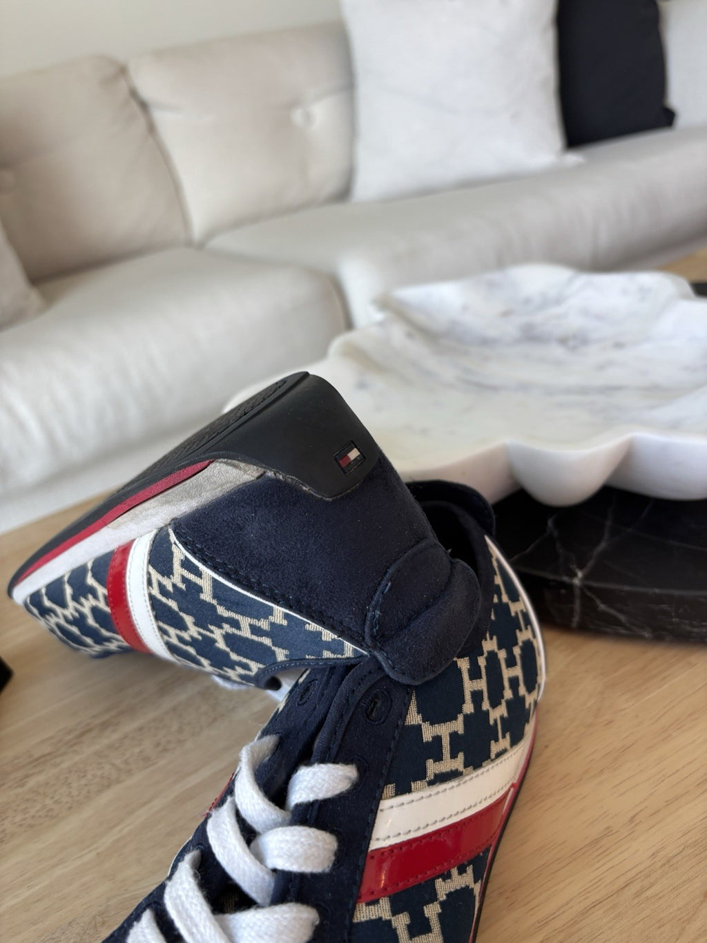 TOMMY HILFIGER 1999 Blue/White/Red Retro Suede H Logo Sneakers Shoes Women 7