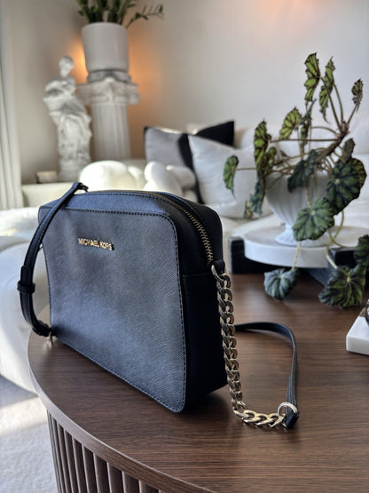 MICHALE KORS Leather Crossbody Bag Purse Zip Black/Gold Chain Strap (org $258)