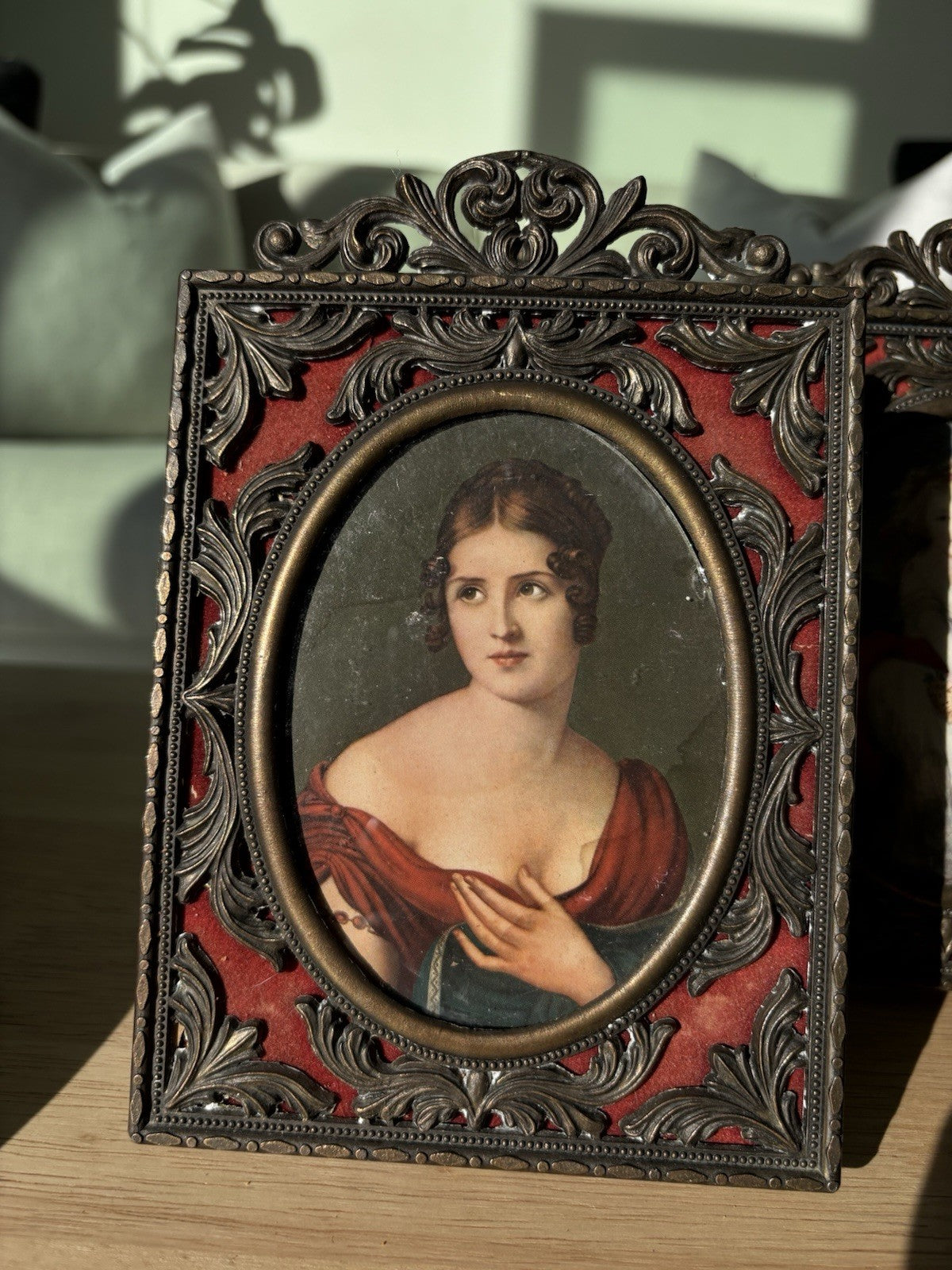 1951 VINTAGE Italian Portrait Frames Set of 2 Brass Filigree & Red Velvet 5x8”