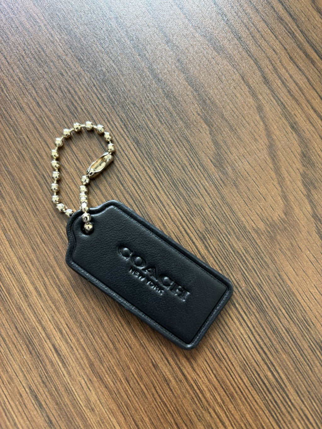 COACH New York Designer Hang Tag Horse & Carriage Bag Charm Fob Chain Gold/Black