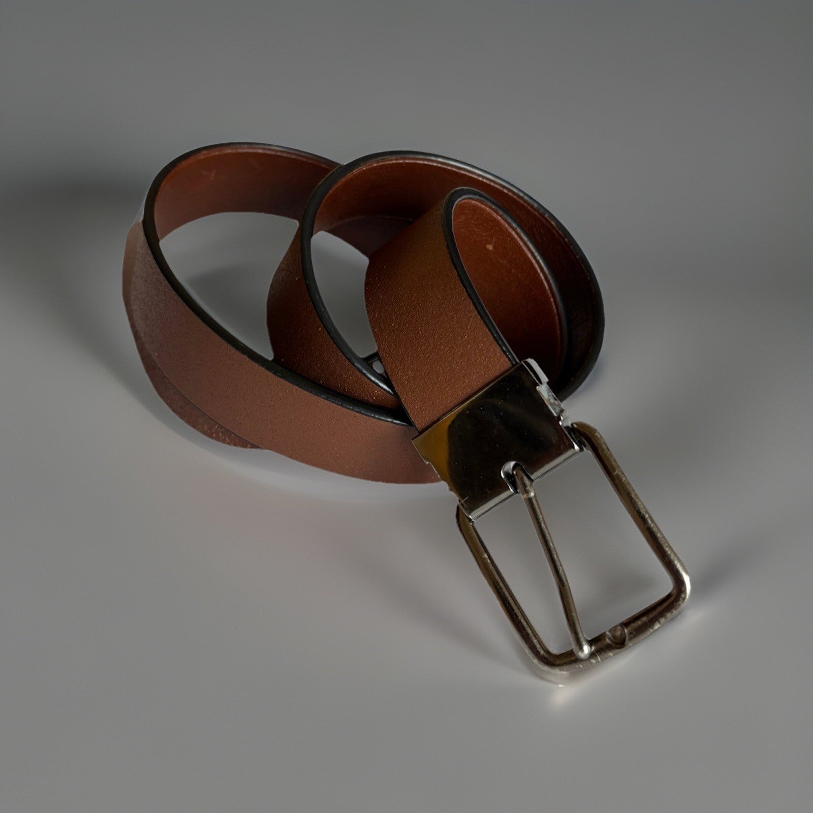 Designer COACH Belt Gun Metal Buckle Mahogany Brown Leather Cut 32 (org $175) ￼