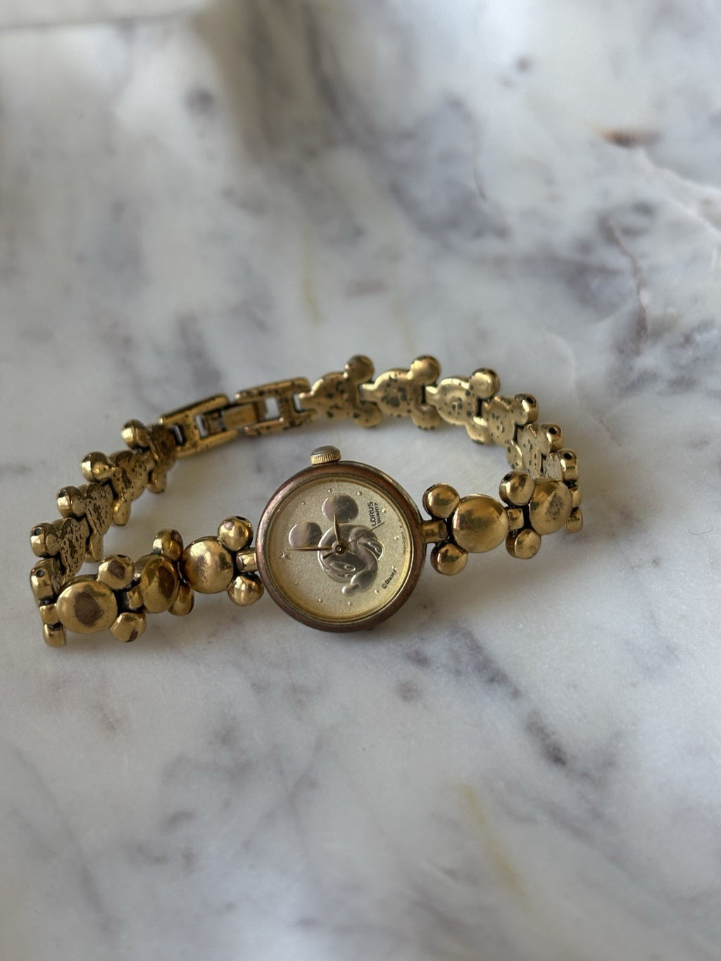 DISNEY Mickey Mouse Vintage 1996 LORUS Watch Gold Character Bracelet Wristwatch