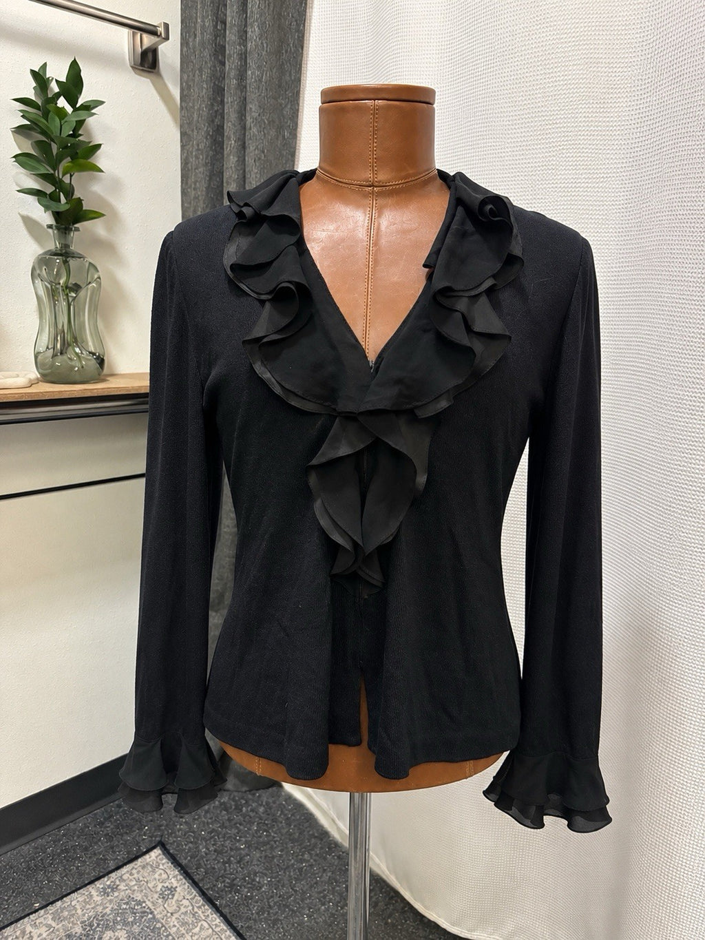 VINTAGE St John Evening Black Santana Knit Jacket Size 14 Crystal Pull Zipper