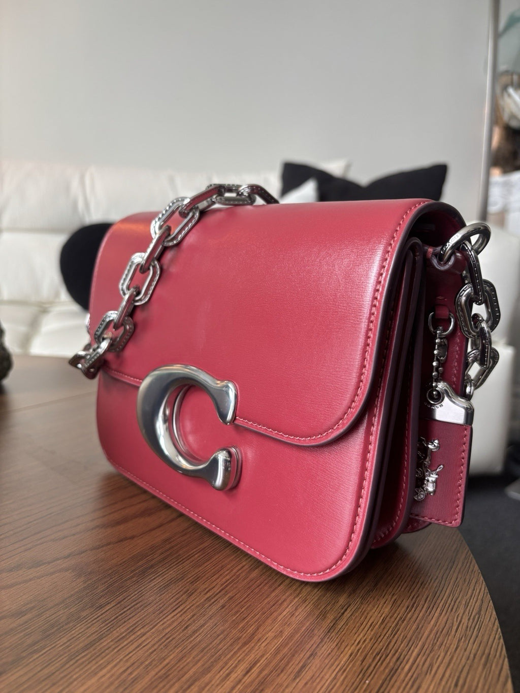 COACH Idol Red Leather Logo Plaque Chain Shoulder Bag Crossbody Strap (org $695)