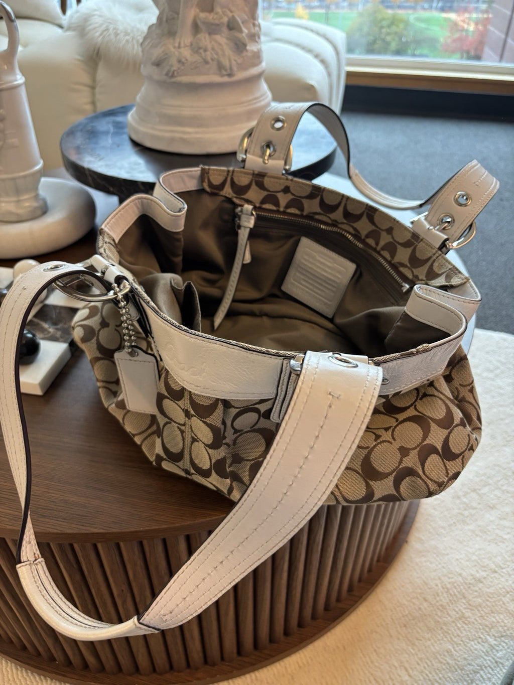 COACH Vintage SoHo Toffee Signature C White/Chalk Real Leather Shoulder/Handbag