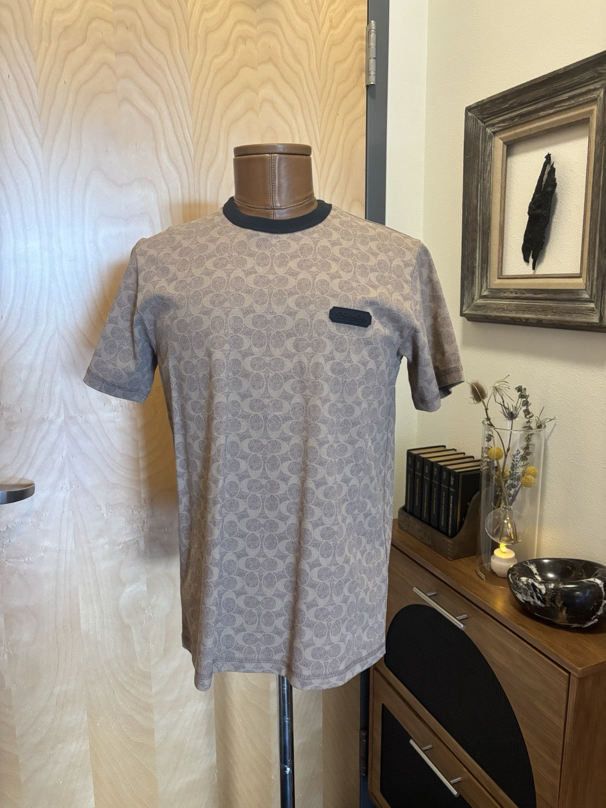 COACH Essential T-Shirt Tan/Khaki Signature Monogram Logo C5763 Small (org $150)