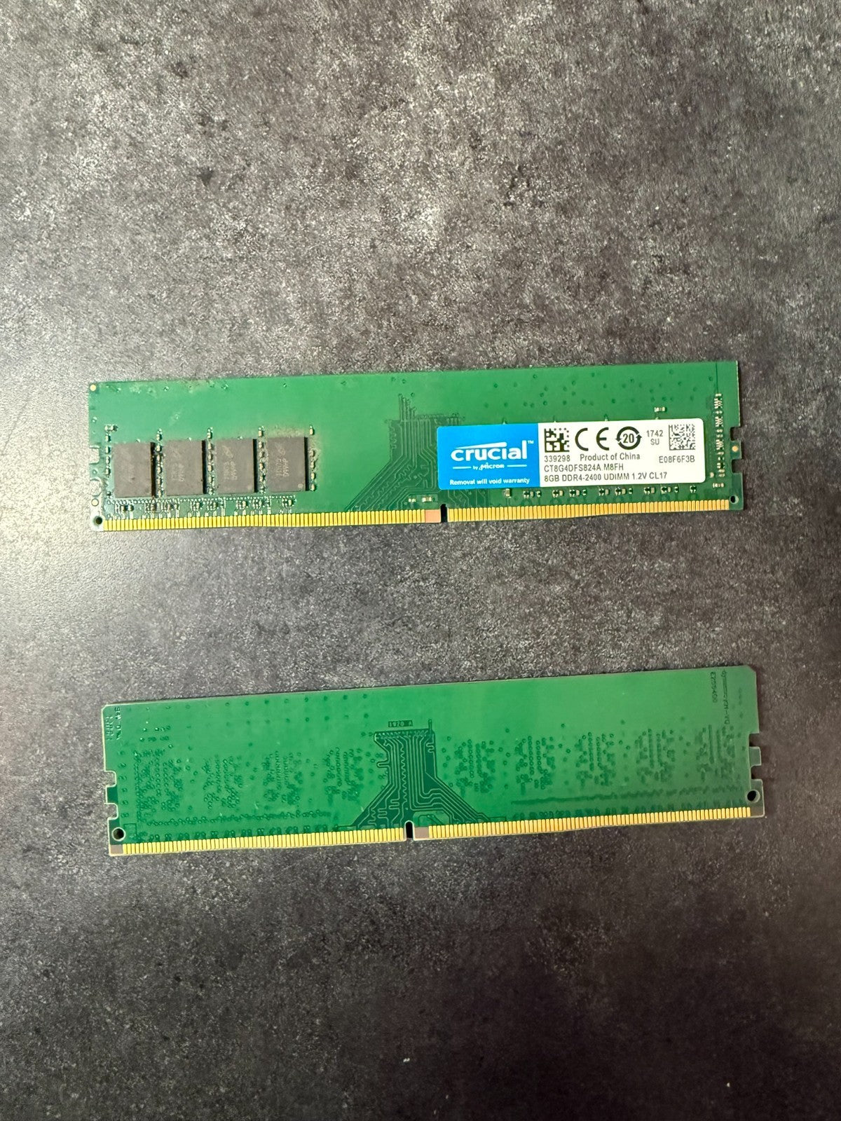 Crucial 8GB DDR4 2400 MHz SODIMM Laptop Desktop Memory RAM (CT8G4SFS824A)