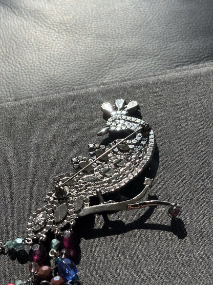NWT Vintage Avon SP 2004 Dazzling Rhinestone Peacock Brooch Pin w/ Beaded Tail