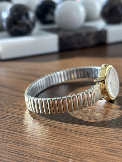 VINTAGE 1983 Orient VX Womens Watch Gold Tone Stretch Band Quartz Movement