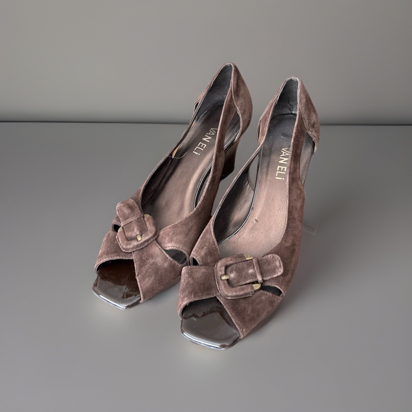 VANELI Brown Suede Leather Wedge Sandals Peep Toe Leather Heels Buckle Size 7.5M