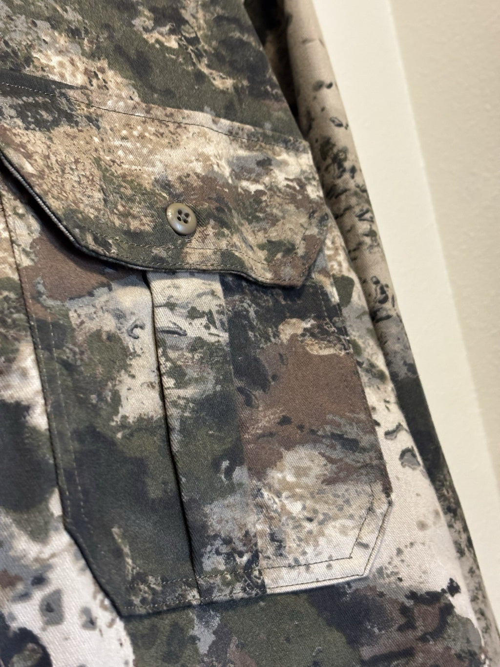 CABELA’S Camo Button Up Heavyweight Cotton Hunting Outdoor Shirt Men XL(org $95)