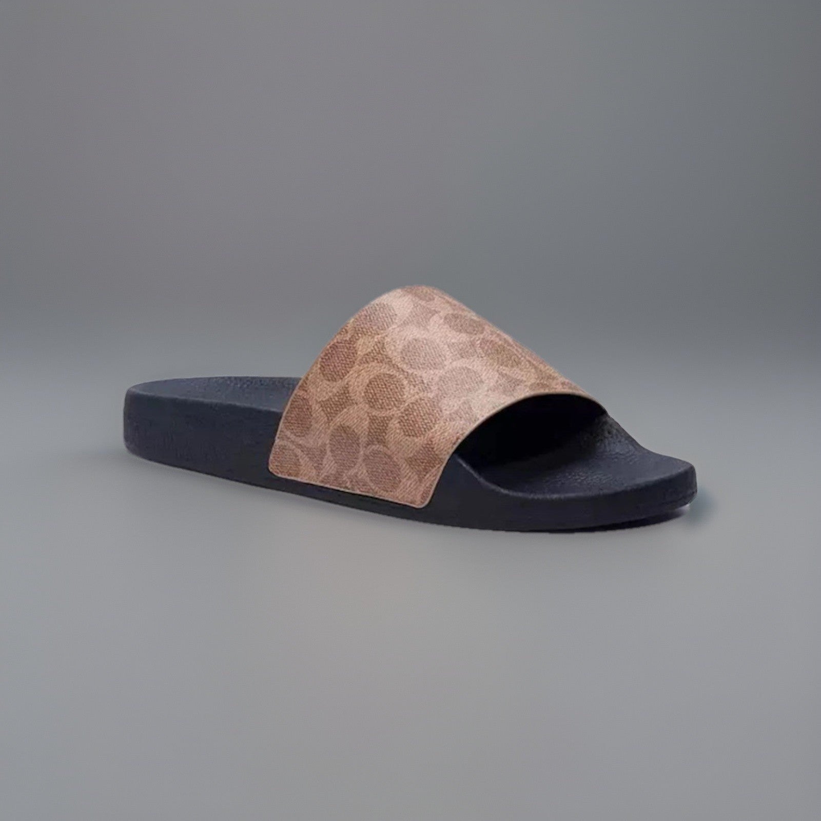 COACH Designer Sport Slide Signature “C” Pool Black/Tan Women Size 6 (org $195)