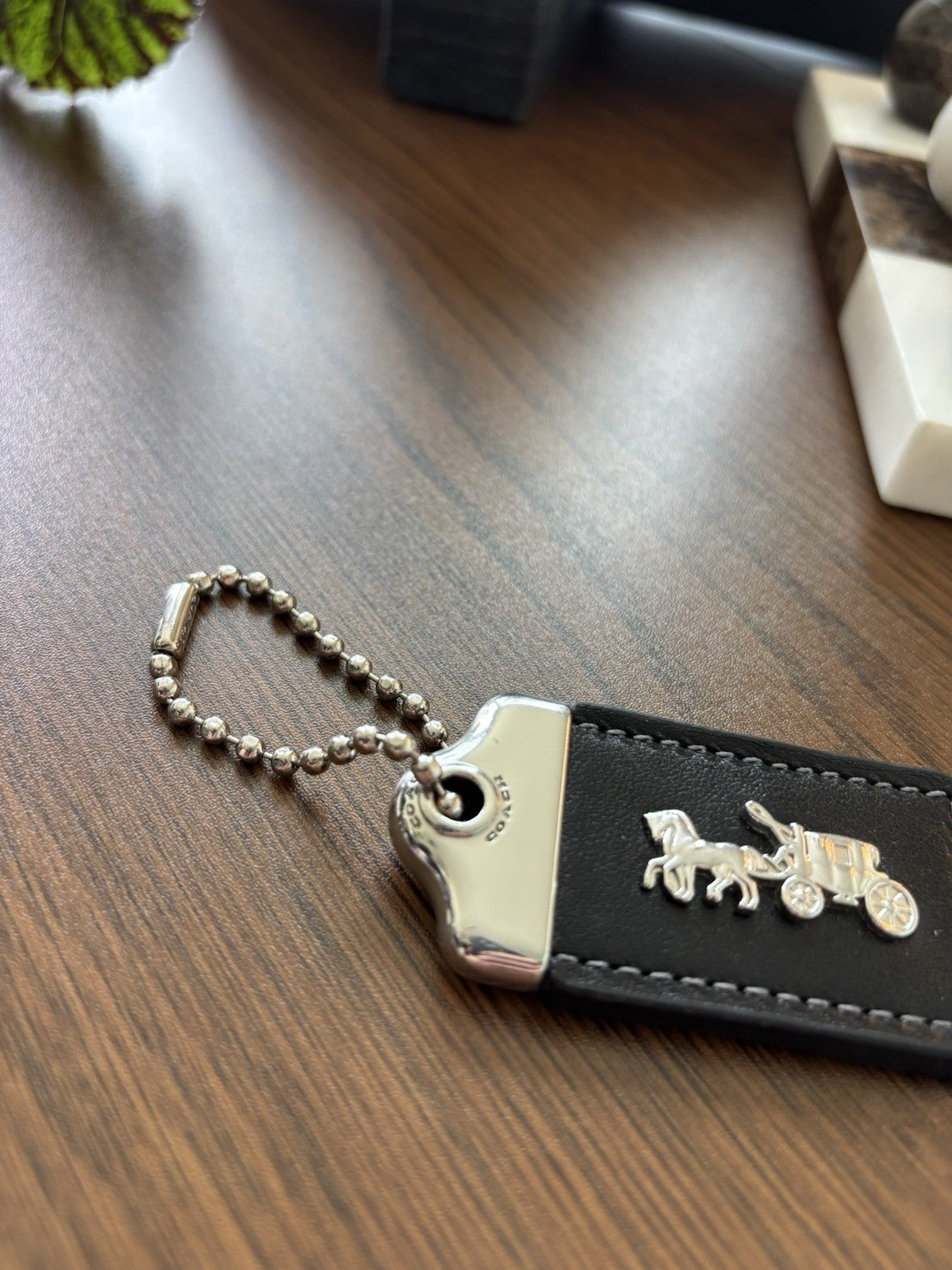 COACH 1941 Designer Hanging Tag Horse Carriage Bag Charm Fob Chain Black/Silver