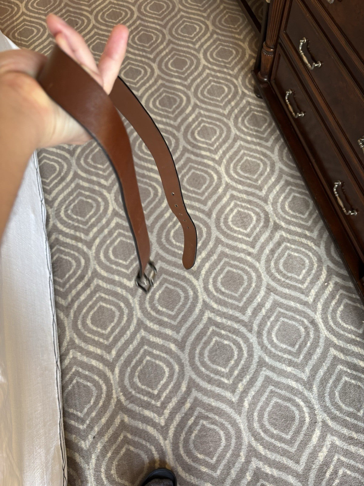 Designer COACH Belt Gun Metal Buckle Mahogany Brown Leather Cut 30 (org $175) ￼