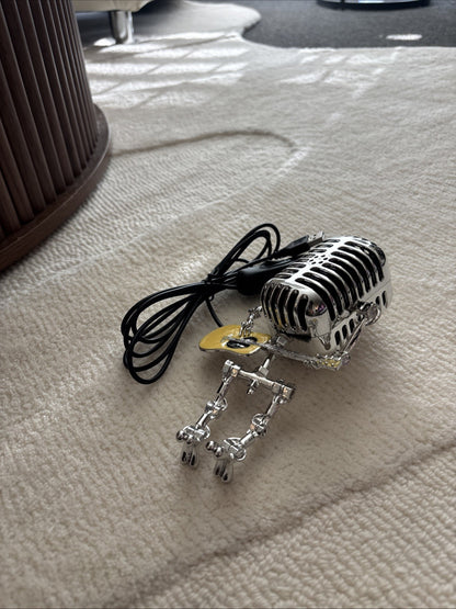 Retro Style Steampunk Microphone Robot LED Desk Lamp Holding Guitar Vintage USA