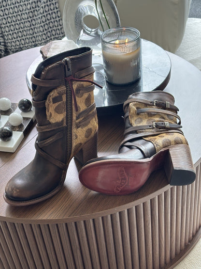 NEW Freebird STEVEN BAKER Zip Boots Brown Leopard Print Pony Hair Belted Women 8