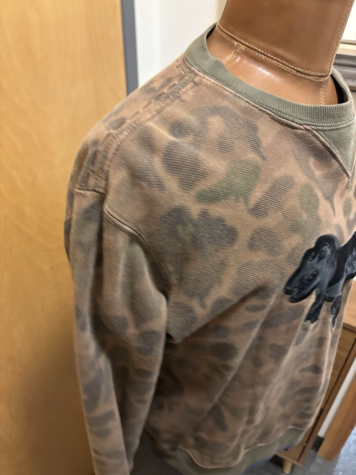 COACH 1941 Rexy Sweatshirt Crewneck Embroidered Dino Camo Pullover (org $350)