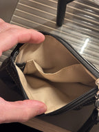 COACH Vintage 2005 Black Cow Leather Wristlet Silver Zip Pouch Contrast Stitch