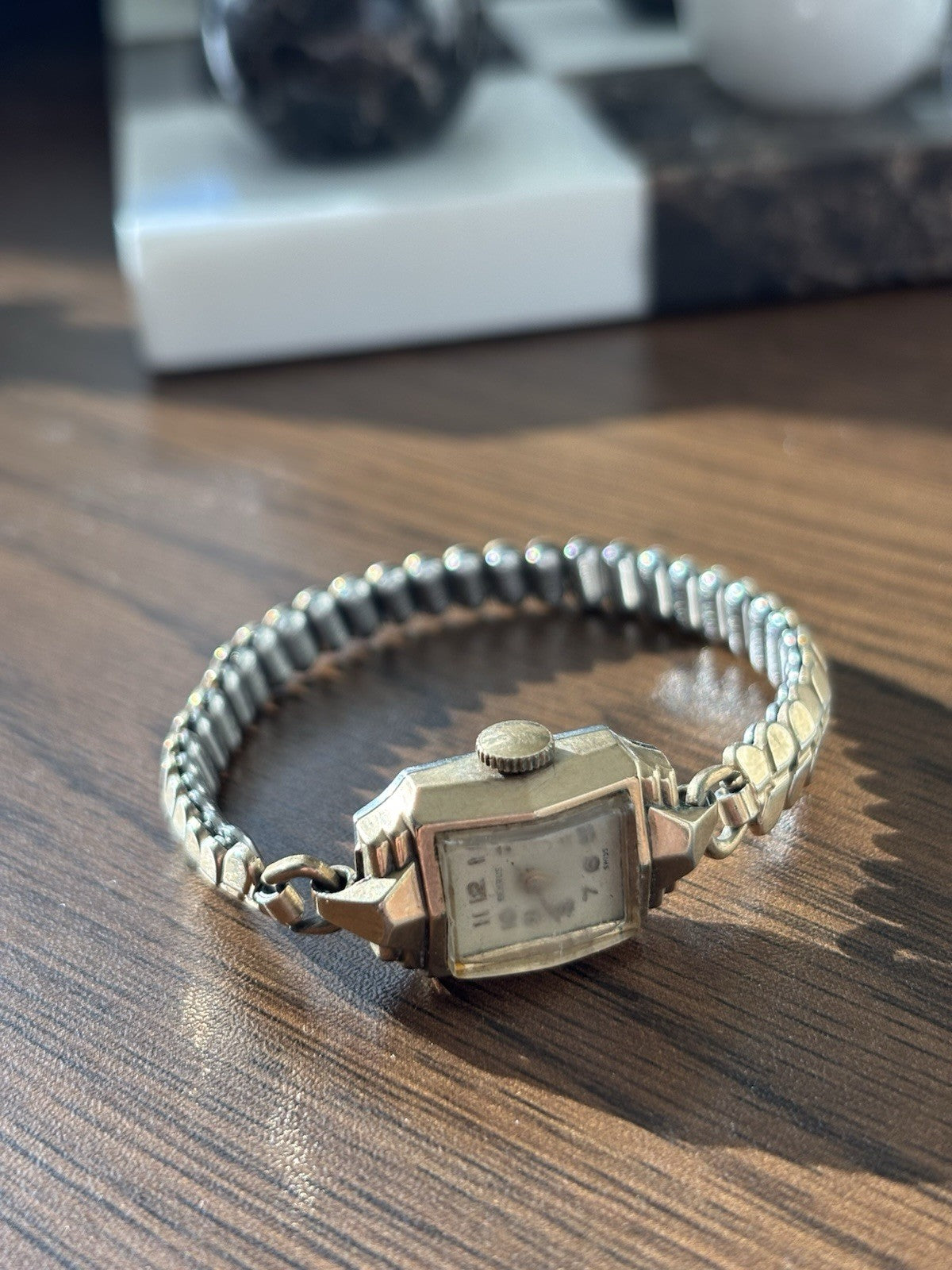 Vintage Benrus Ladies Deco Watch 10K RGP Gold Bezel Stretch Bracelet Mechanical
