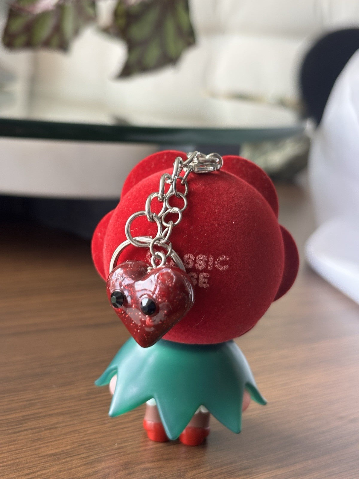 POP MART RARE Crybaby Classic Rose Crying For Love Bag Charm Keychain/ Red Heart