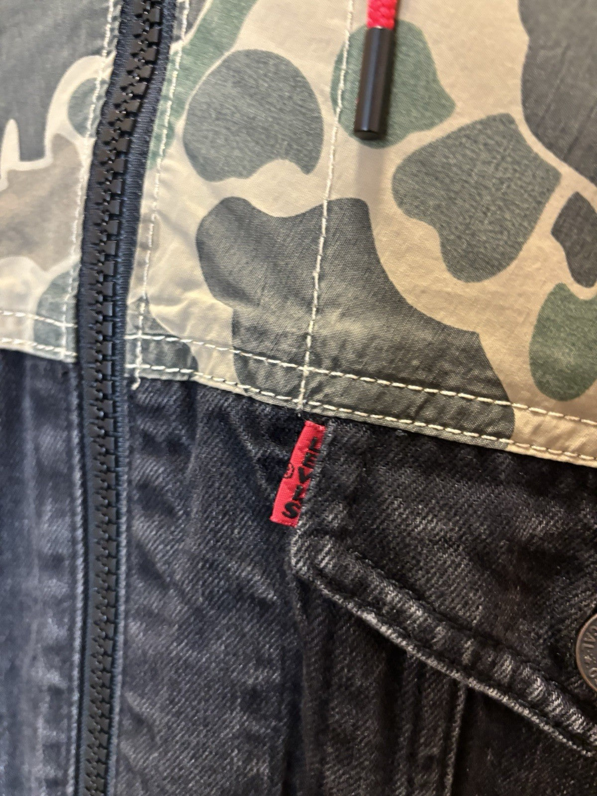 Rare Denim LEVI'S X JUSTIN TIMBERLAKE Hybrid Camo Hood Trucker Jacket (org $195)