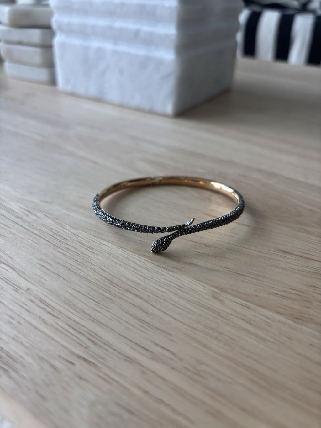 SWAROVSKI Snake Bangle “Leslie” Bracelet Rose Gold Black Pavé Crystal Serpent