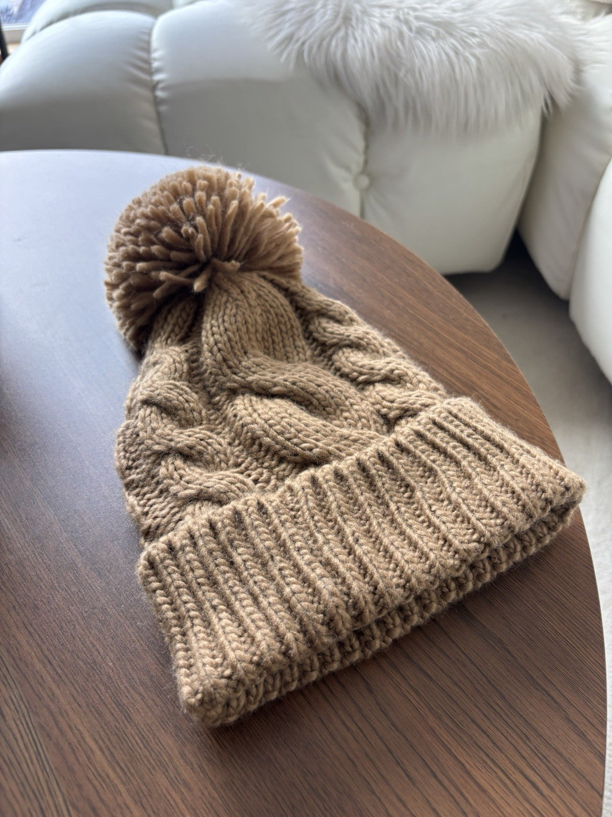 MICHAEL KORS Designer Cable Knit Beanie Hat Pom-Pom Tan Brown Gold Logo(org $98)