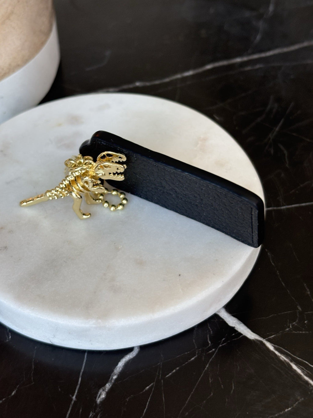 COACH NewYork Designer REXY Leather Hang Tag Dino Bag Charm Fob Chain Gold/Black