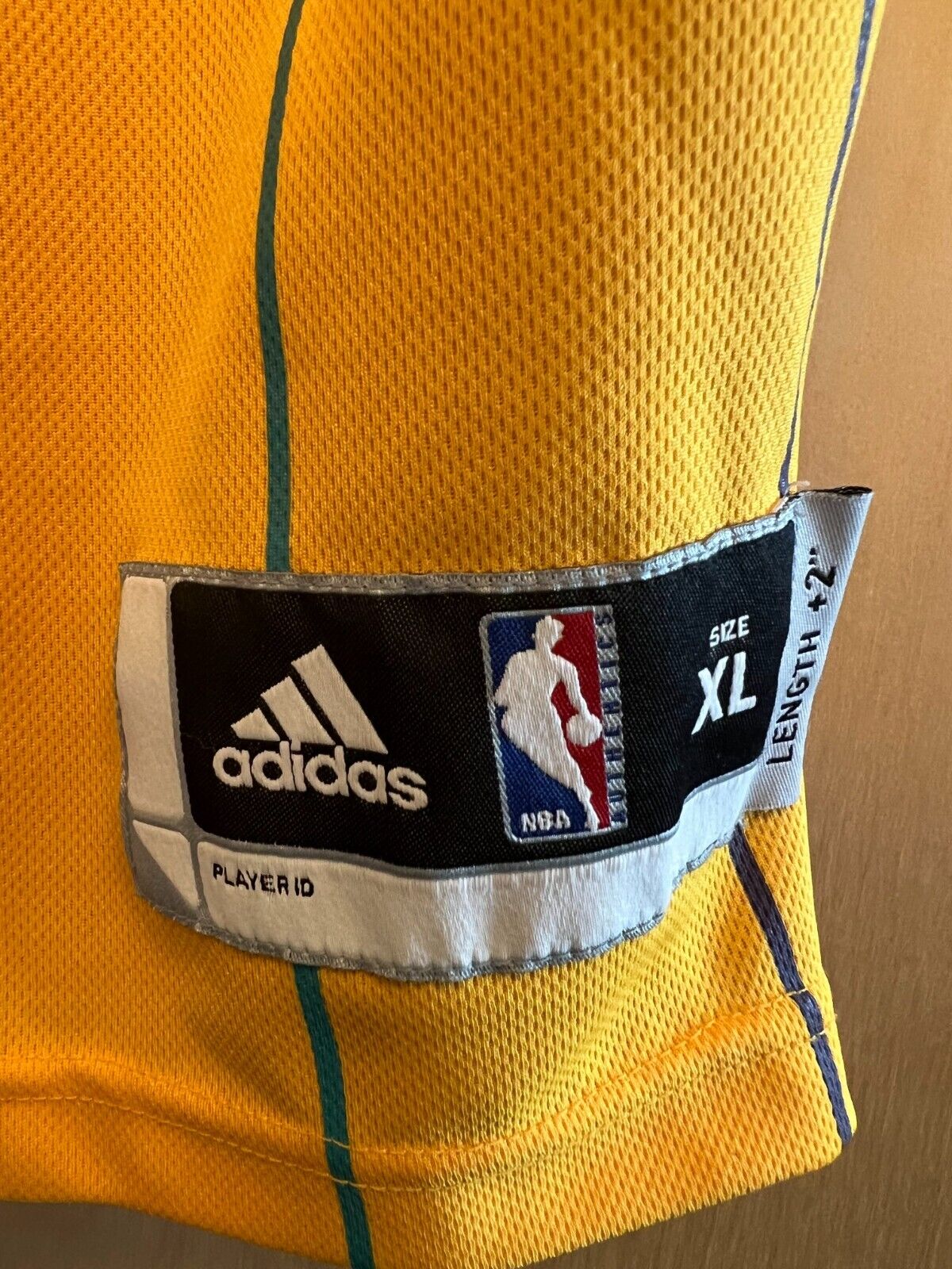 Chris Paul Hornets Sewed Jersey Men's Extra Large Yellow Adidas 3 Vintage OEM