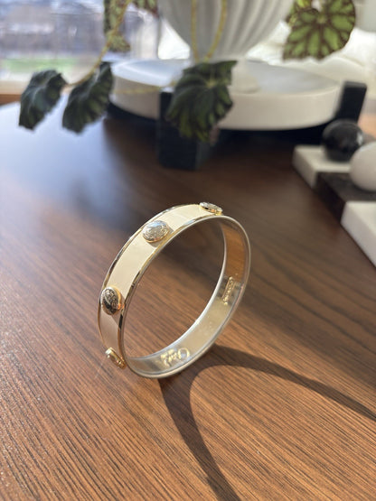COACH 2005 White Enamel Gold Tone Stud Bangle Bracelet Vintage Classic Logo
