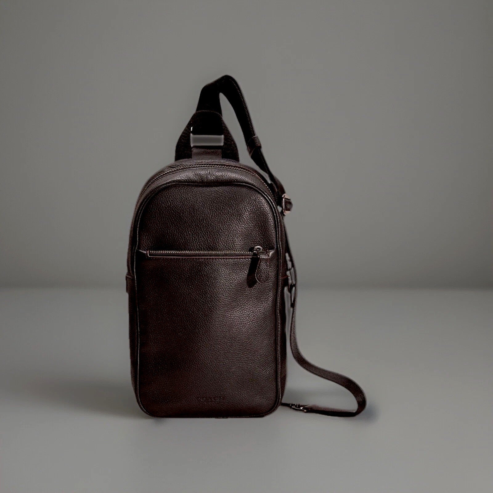 Designer COACH Brand Metropolitan Soft Pack sling bag leather black (org $395)