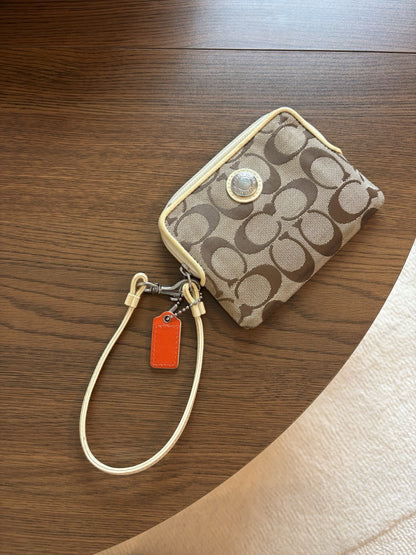 COACH Vintage Signature Print Leather Trim ZipTop Credit Card Wristlet (org $75)