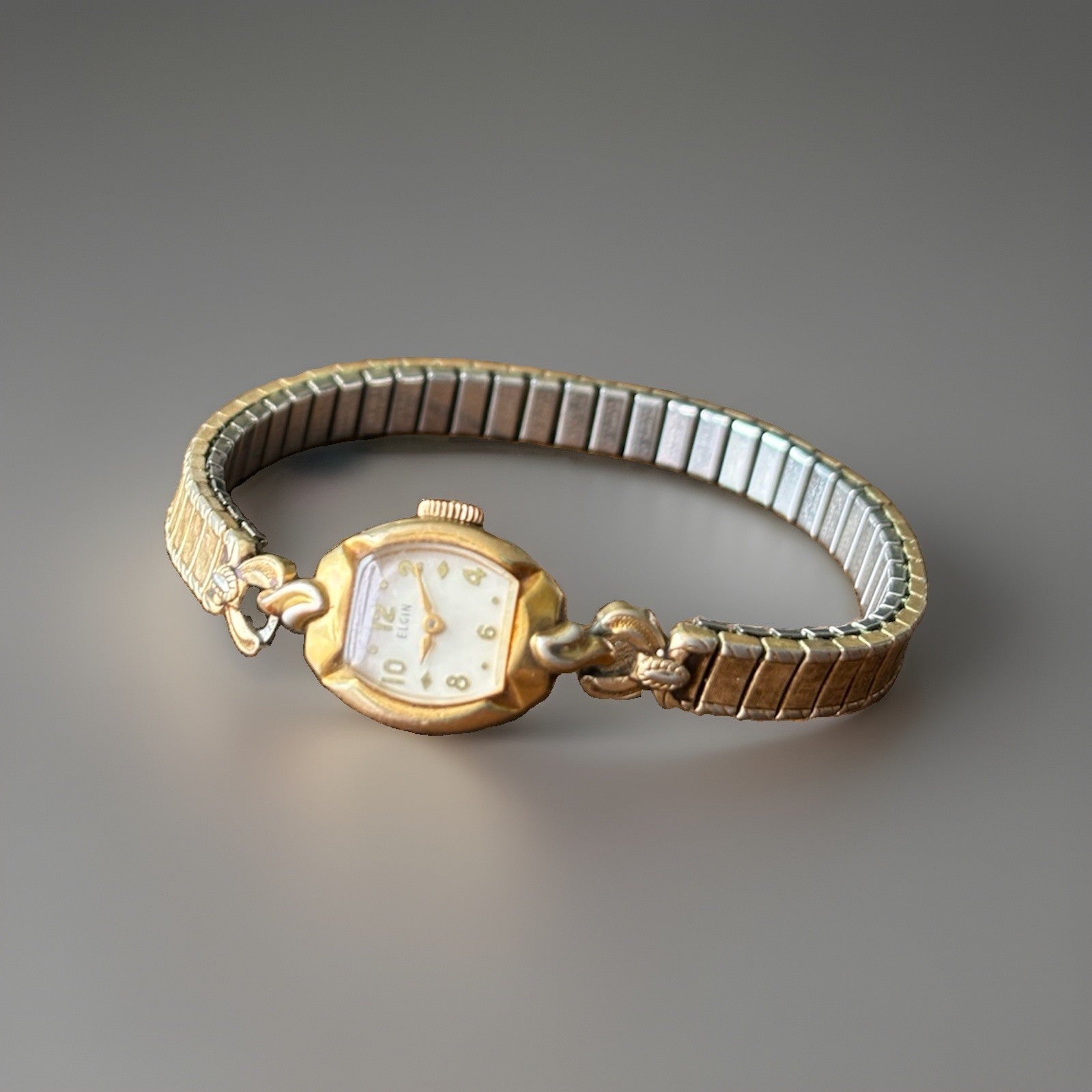 1943 ELGIN Vintage Watch Art Deco Women Manual Mechanical Sculpted Gold Bracelet