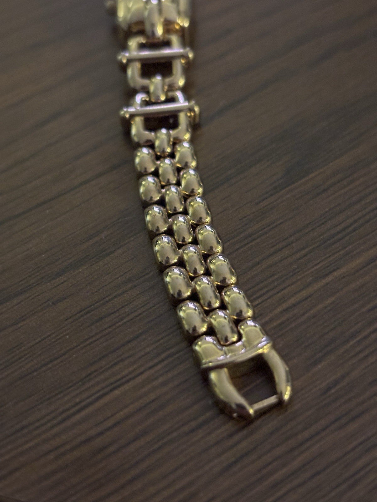 GRUEN Vintage Gold Tone Peekaboo Hidden Face Pearl Dial Slide Out Bracelet Watch