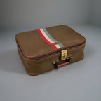 1970 RARE Vintage Italy Lark Italian Travel Suitcase 23” Brass Lock Carry On