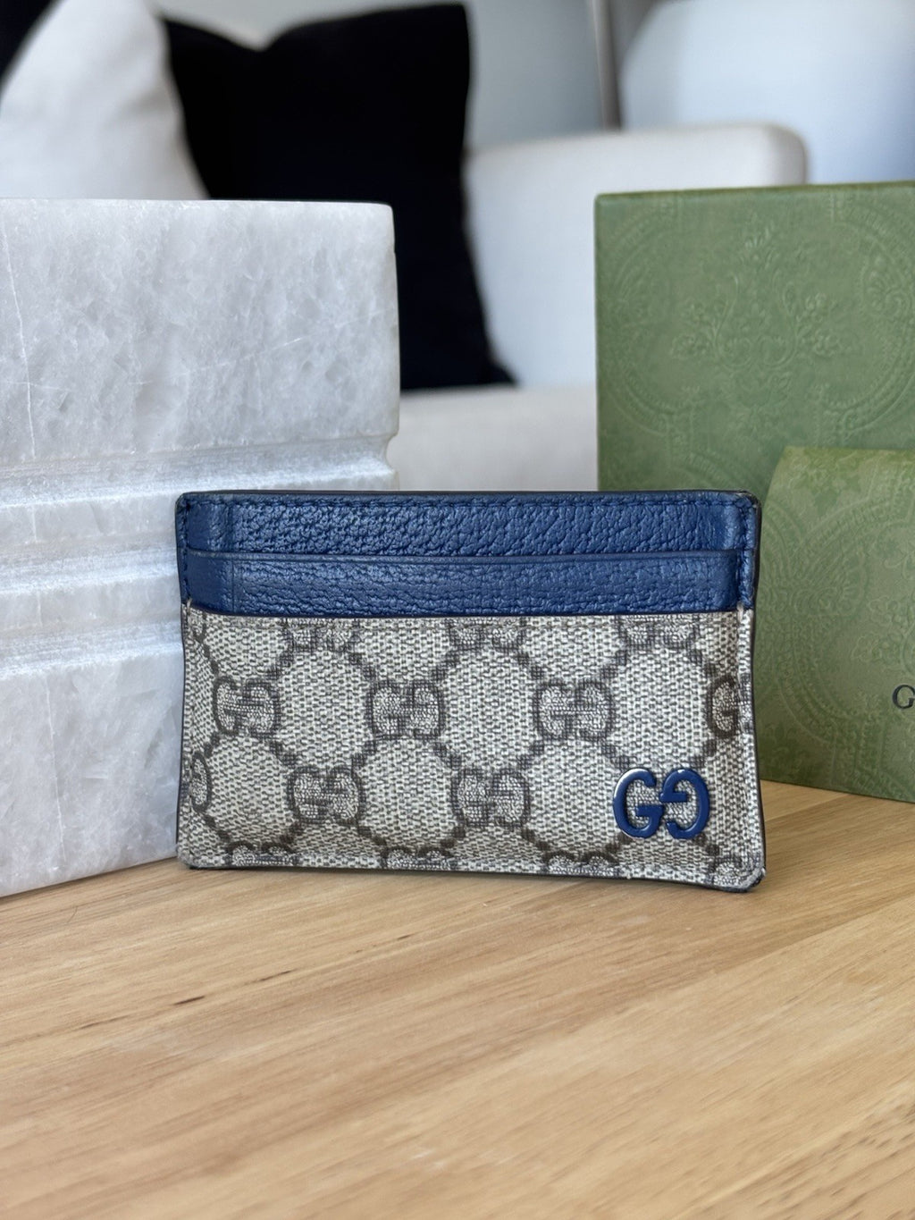 GUCCI Supreme GG Card Holder Beige Ebony Canvas Blue Leather 768248 (org $285)