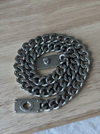 COACH 2005 Rare Vintage Sterling Silver Heavy Curb Chain Turnlock Necklace 20.5”