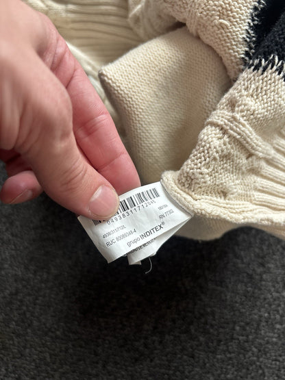 ZARA Cable Knit Crew Sweater Contrasting Cream Black Distressed Size L (org $70)