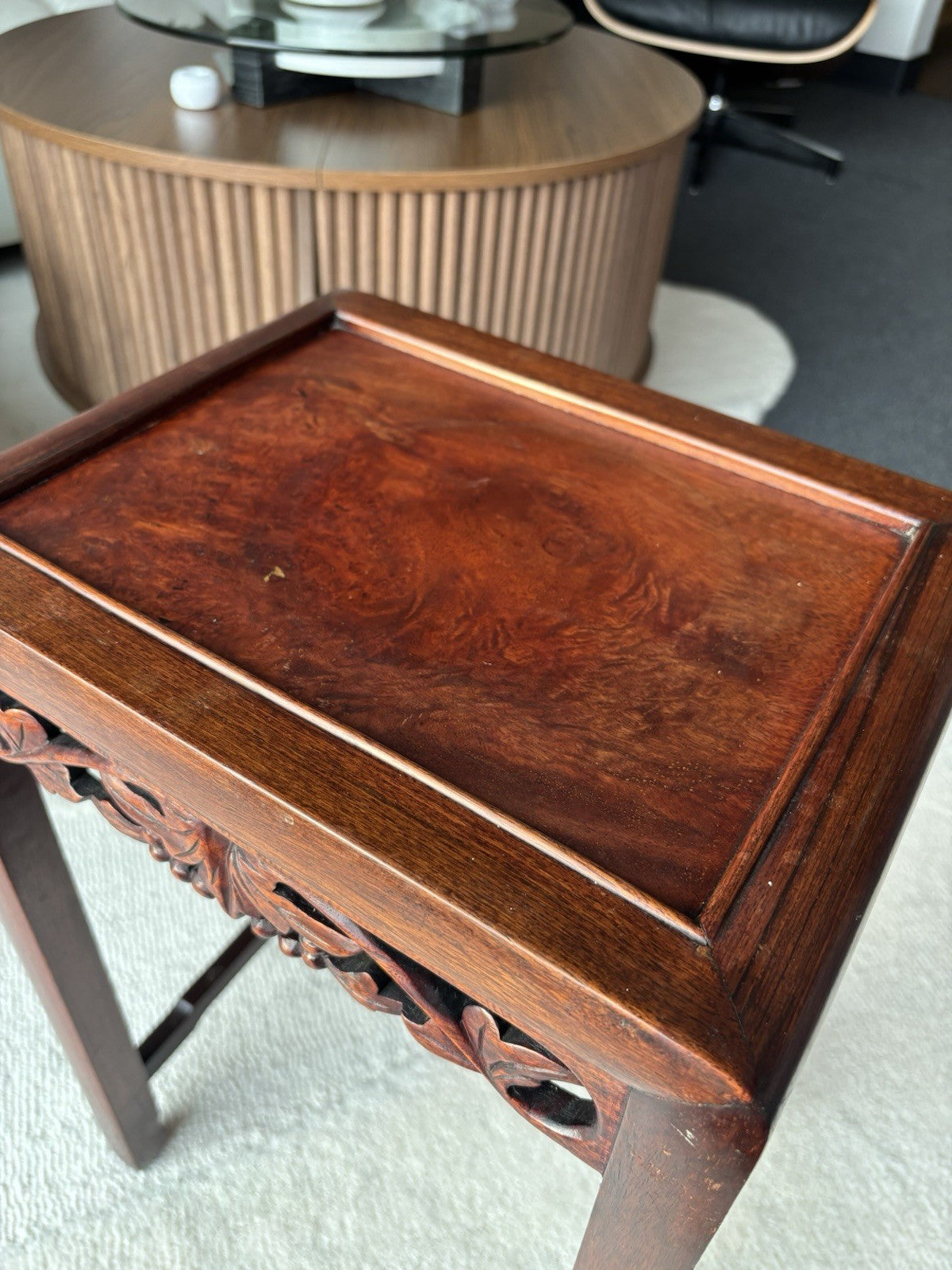 ANTIQUE Chinese Rosewood Pedestal Stand Carved Hardwood Plant Tea Side Table