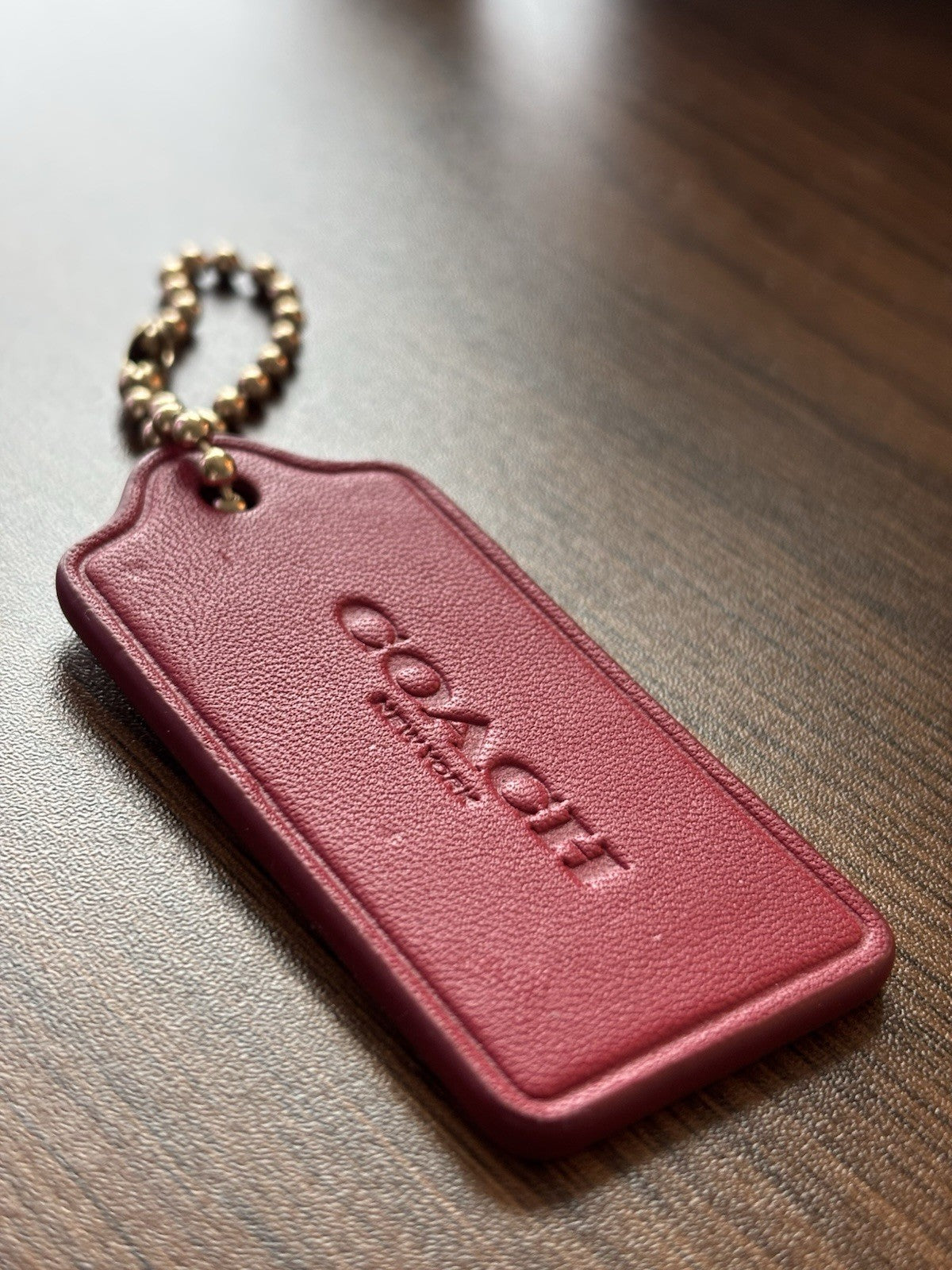 COACH Designer Kiss Lips Red Gloss Hanging Leather Bag Tag Charm Fob Gold Chain
