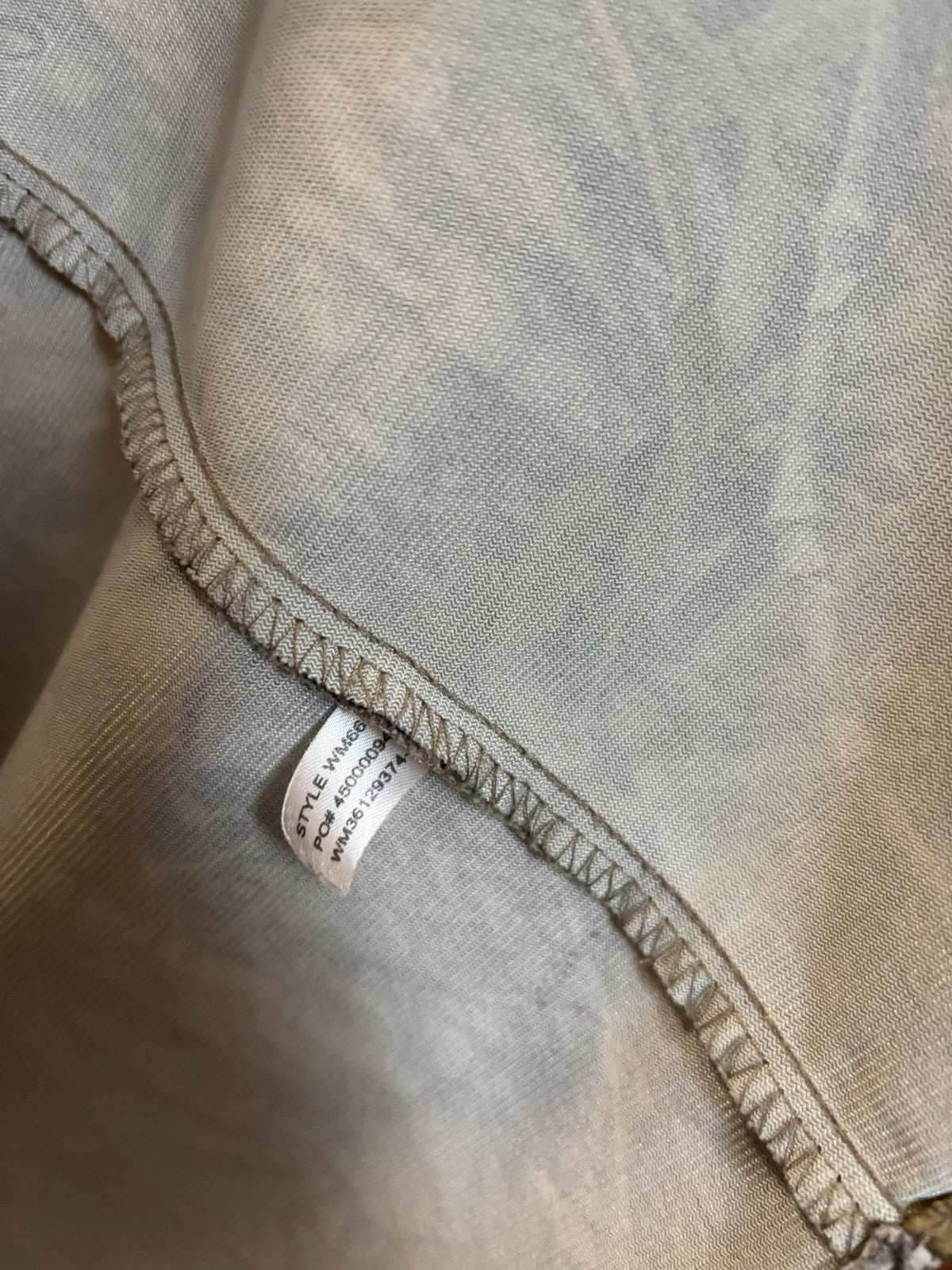 Mossy Oak Tree Camo Button-Up Shirt Size Large Russell Outdoors NWOT (org $45)