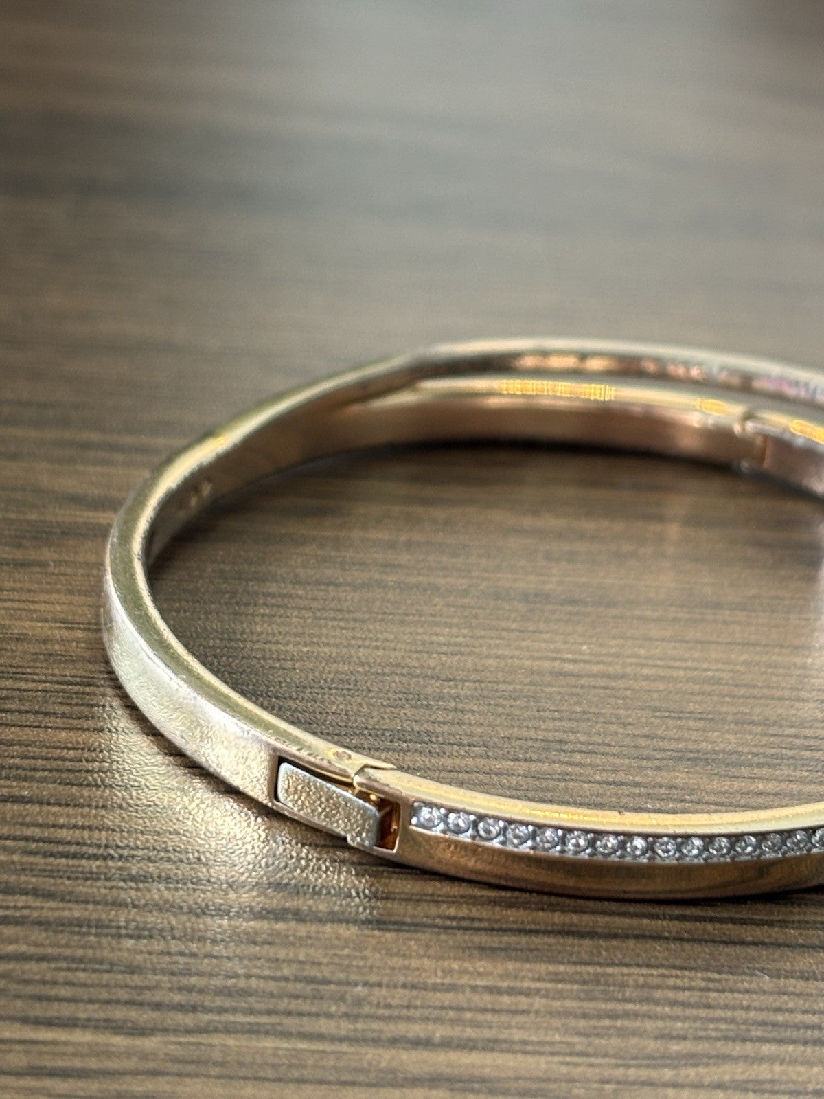 SWAROVSKI “Fresh” Bangle White Crystals Rose Gold Tone Plated Size S (org $150)