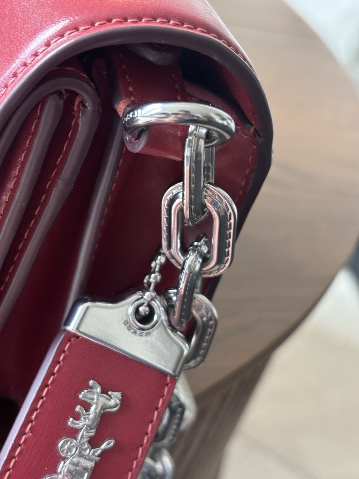 COACH Idol Red Leather Logo Plaque Chain Shoulder Bag Crossbody Strap (org $695)